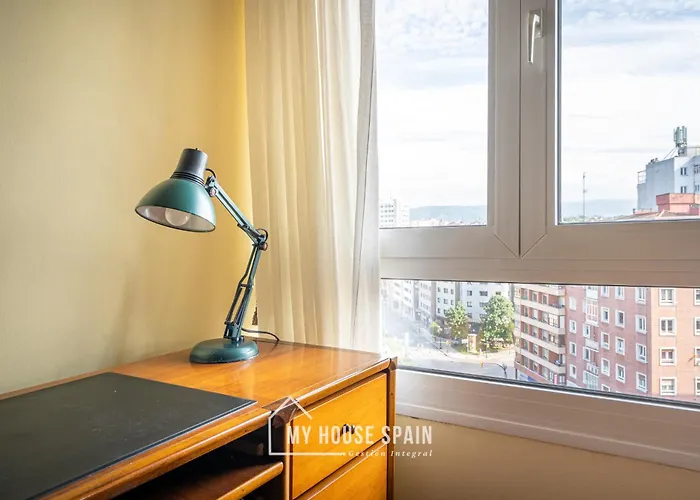 Myhousespain - Amplio Apartamento Con Vistas En Pleno Centro