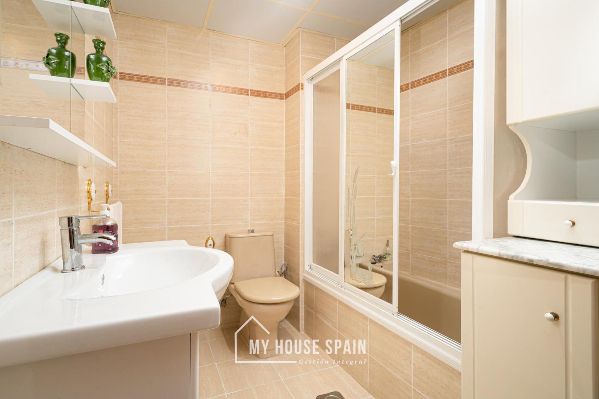 Myhousespain - Amplio Con Vistas En Pleno Centro Gijón